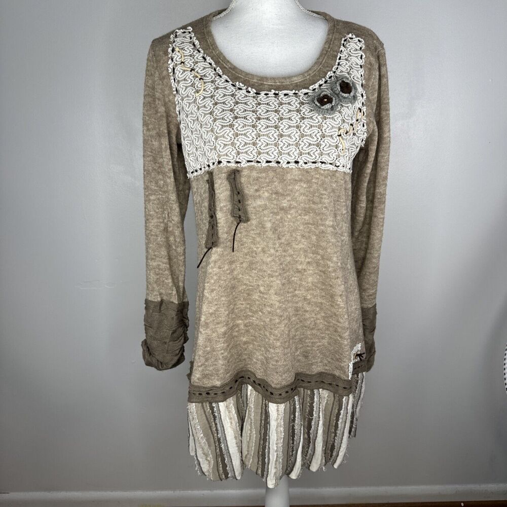 Scared Threads Tunic Sweater Sz M Crochet Boho Cottage Core Lagenlook Artsy